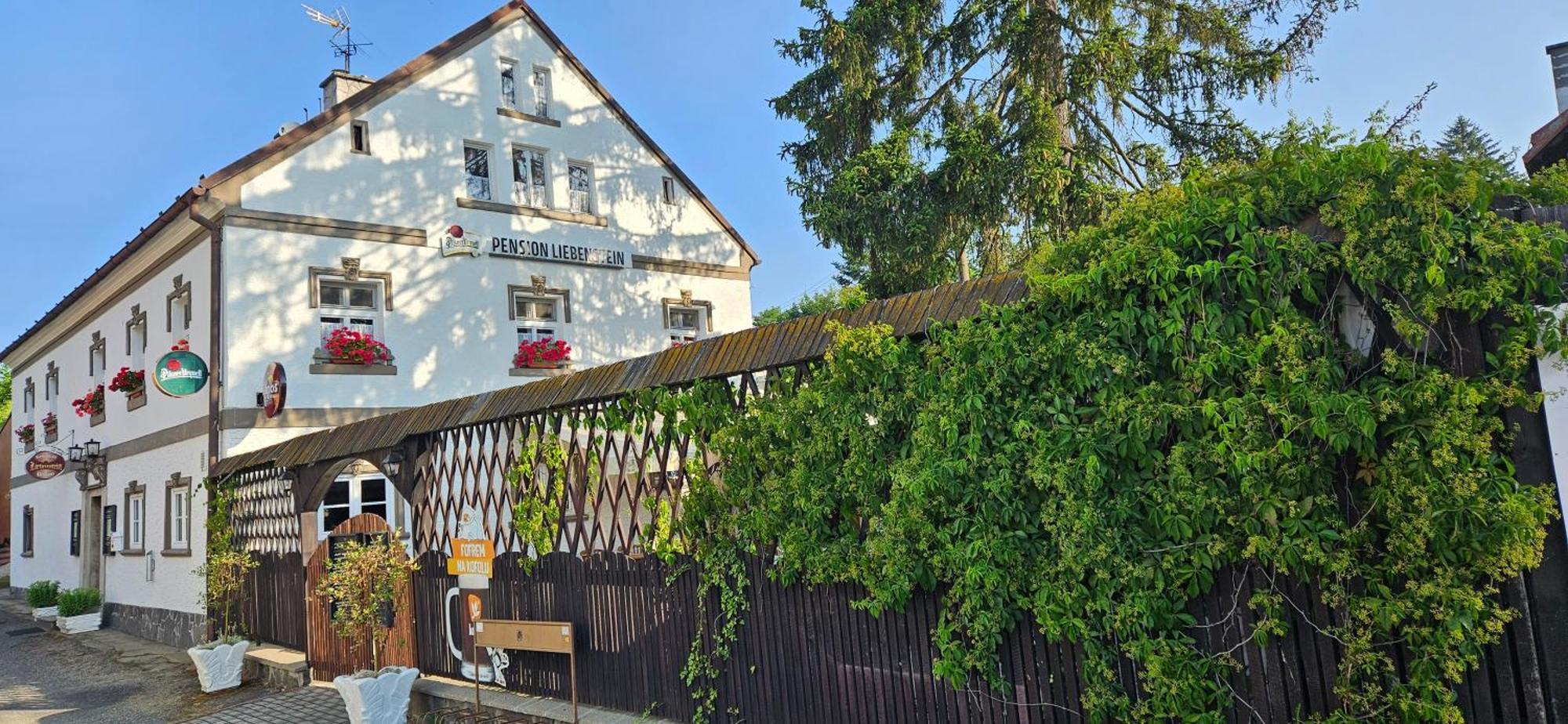 Restaurant & Pension Liebenstein Libá Eksteriør billede