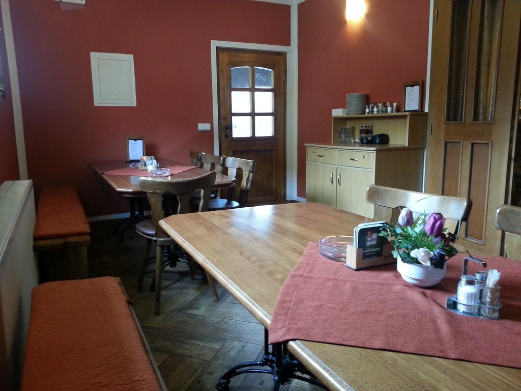 Restaurant & Pension Liebenstein Libá Eksteriør billede
